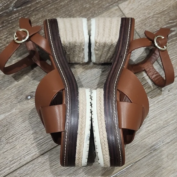 EUC Deltan Contempory Brown Leather Clog Block Heel Buckle Sandals Quiet Lux 8 - Picture 9 of 11